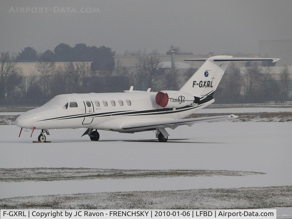 F-GXRL, 2001 Cessna 525A CitationJet CJ2 C/N 525A-0019, snow.....