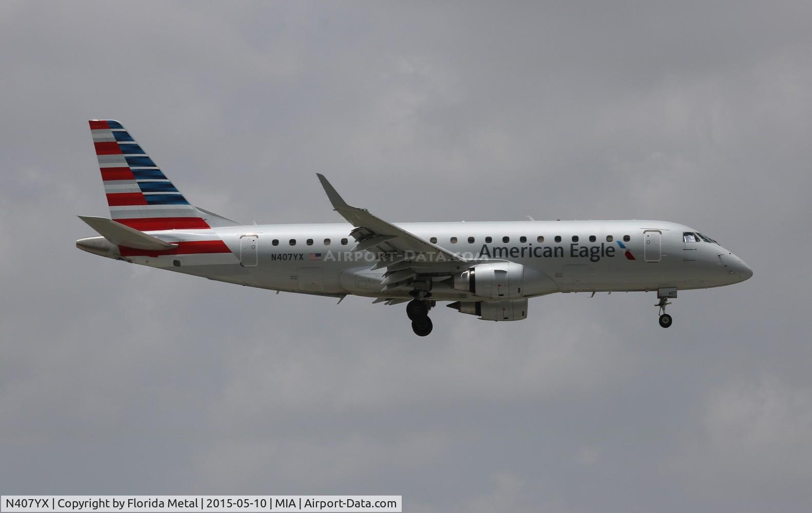 N407YX, 2013 Embraer 175LR (ERJ-170-200LR) C/N 17000370, American Eagle