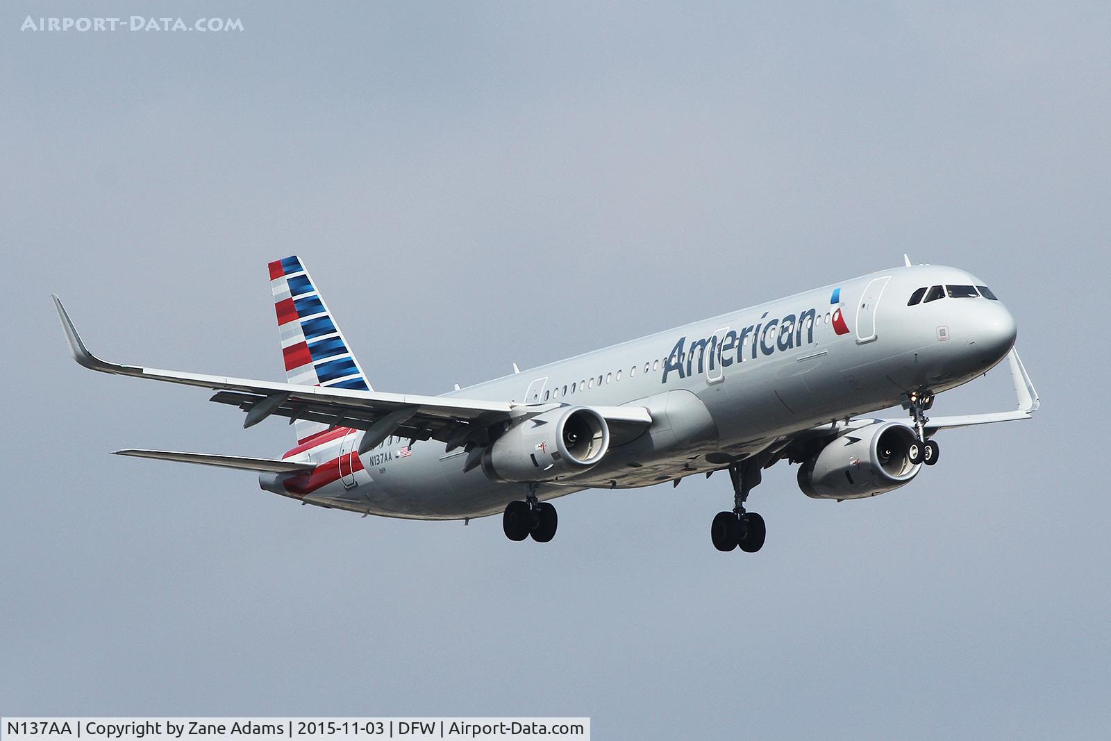 N137AA, 2015 Airbus A321-231 C/N 6647, Arriving at DFW Airport