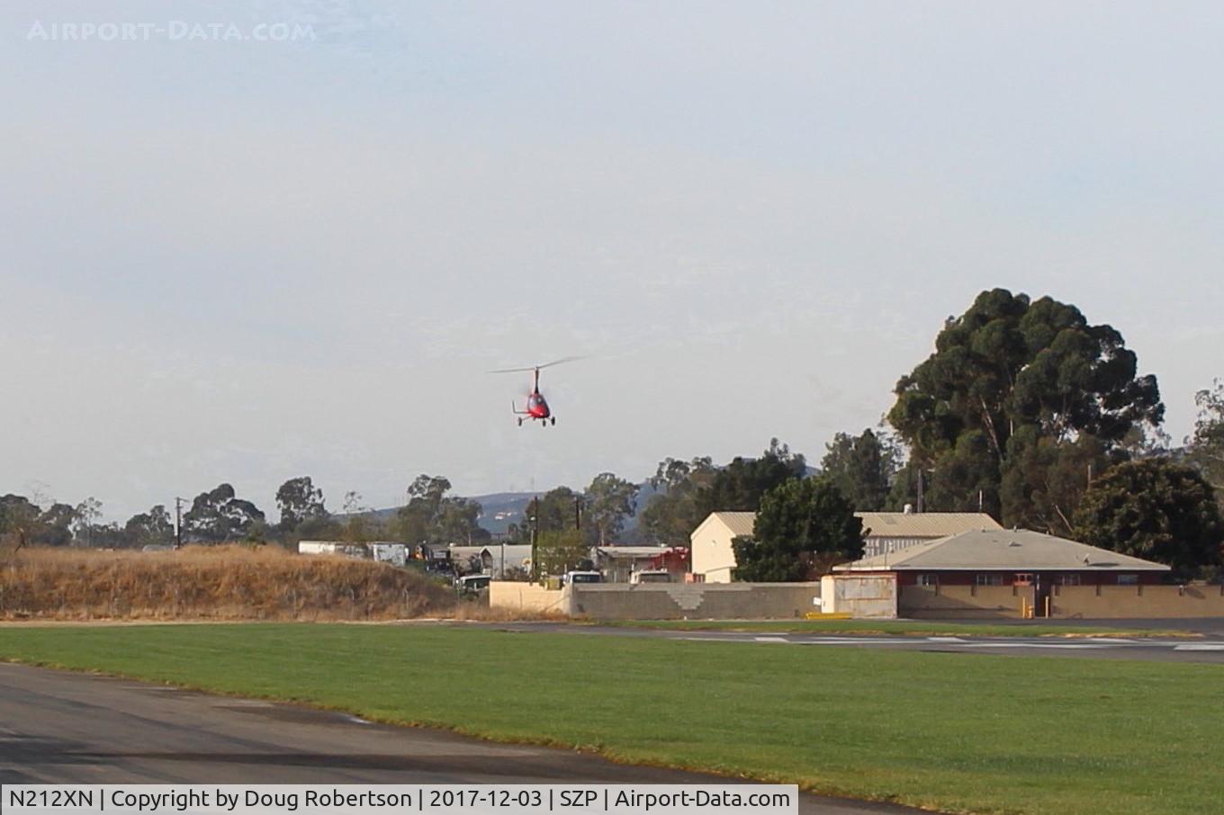 N212XN, 2015 AutoGyro Calidus C/N C00368, 2015 Pollock Autogyro Gmbh CALIDUS, Turbocharged Rotax 914ULS 115 Hp, on short final Runway 04