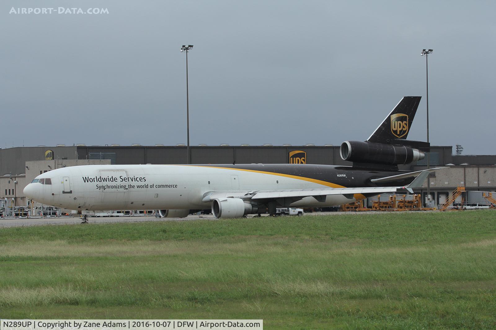 N289UP, 1992 McDonnell Douglas MD-11F C/N 48455, On the UPS ramp at DFW Airport