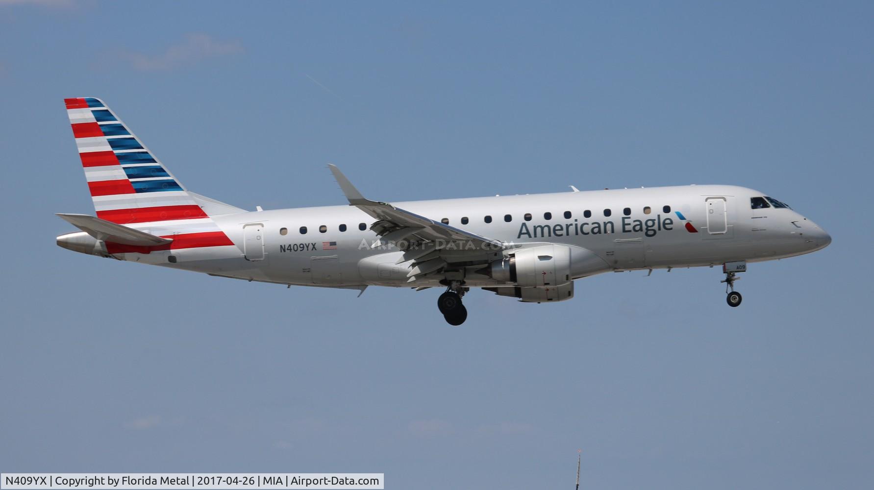 N409YX, 2013 Embraer 175LR (ERJ-170-200LR) C/N 17000372, American Eagle