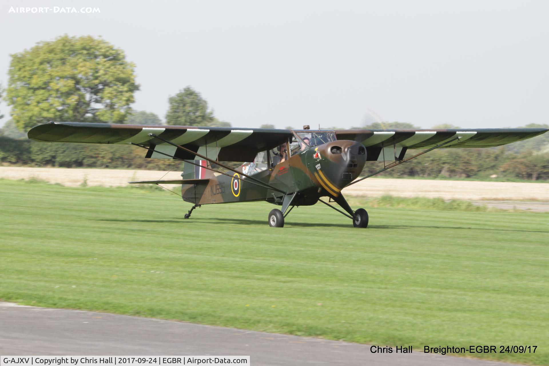 G-AJXV, 1943 Taylorcraft J Auster 5 C/N 1065, at Breighton