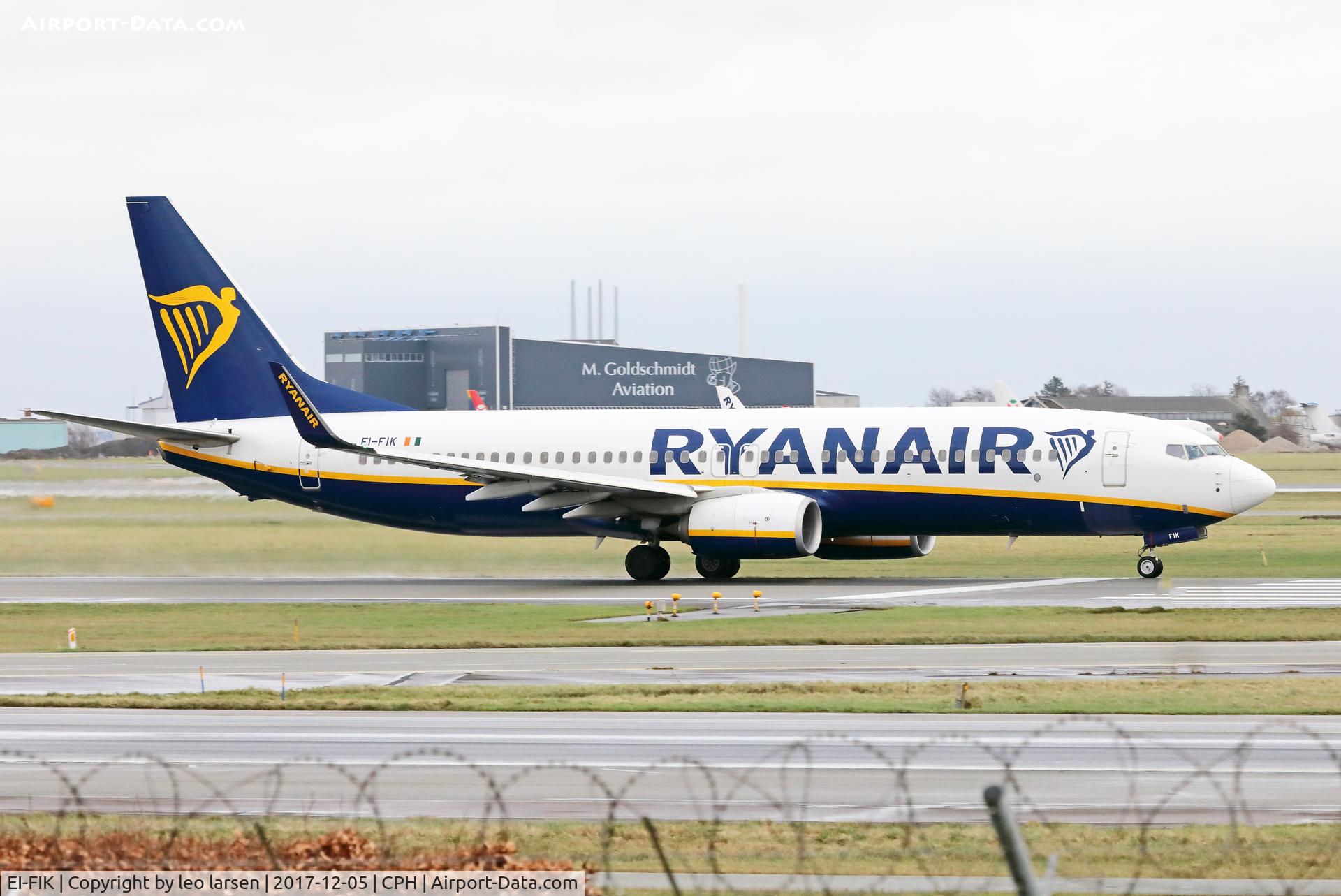 EI-FIK, 2015 Boeing 737-8AS C/N 44700, Copenhagen 5.12.2017