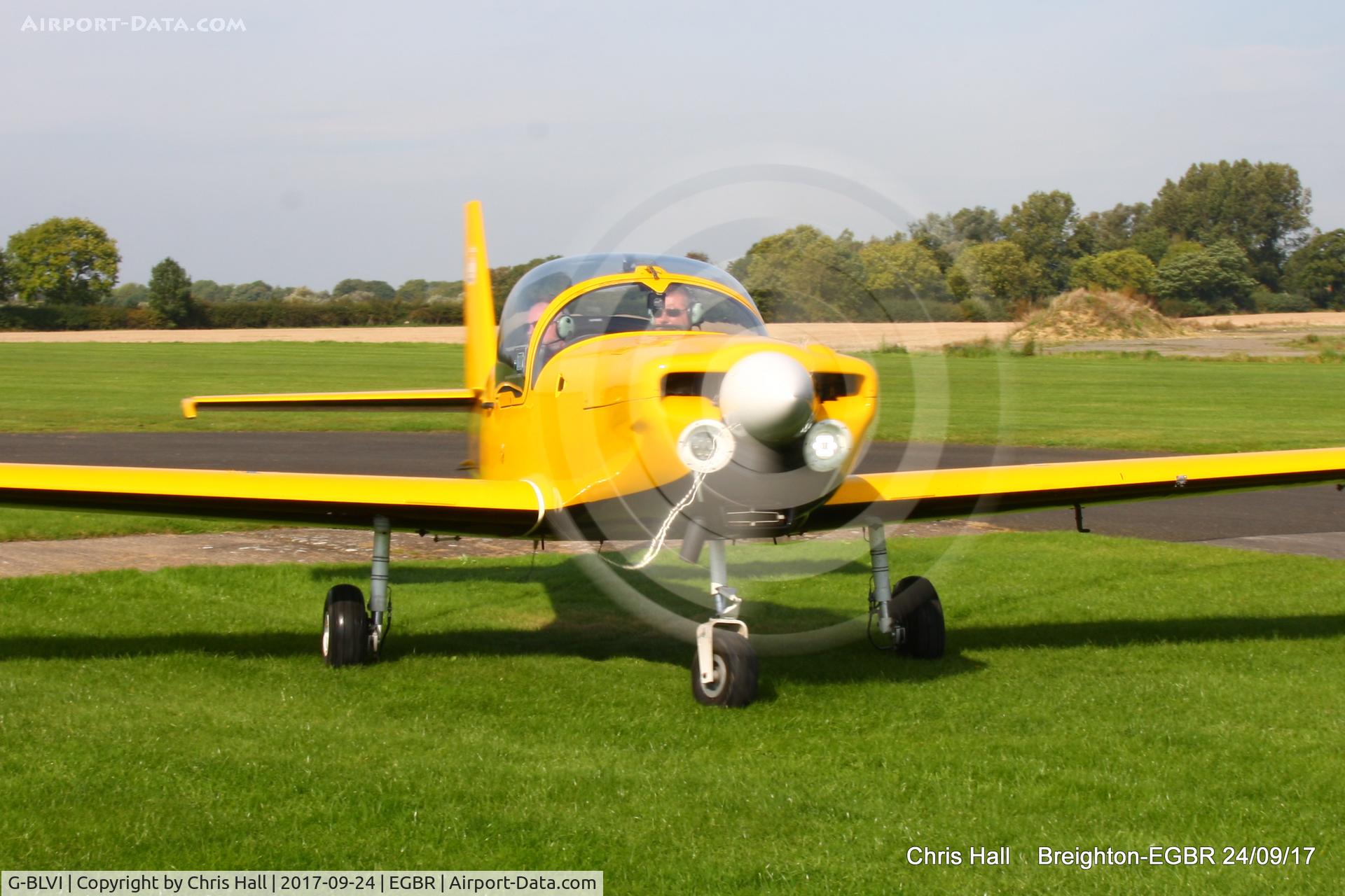 G-BLVI, 1986 Slingsby T-67M Firefly Mk2 C/N 2017, at Breighton