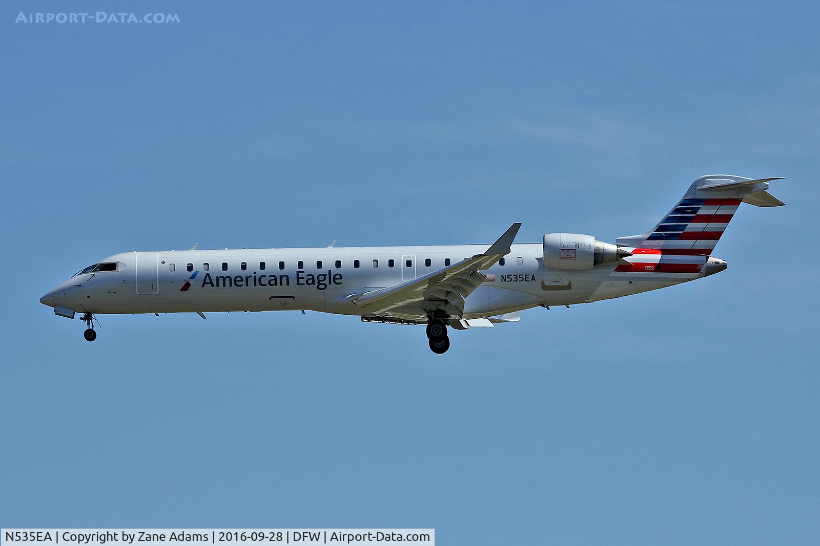 N535EA, Bombardier CRJ-702 (CL-600-2C10) Regional Jet C/N 10313, Arriving at DFW Airport