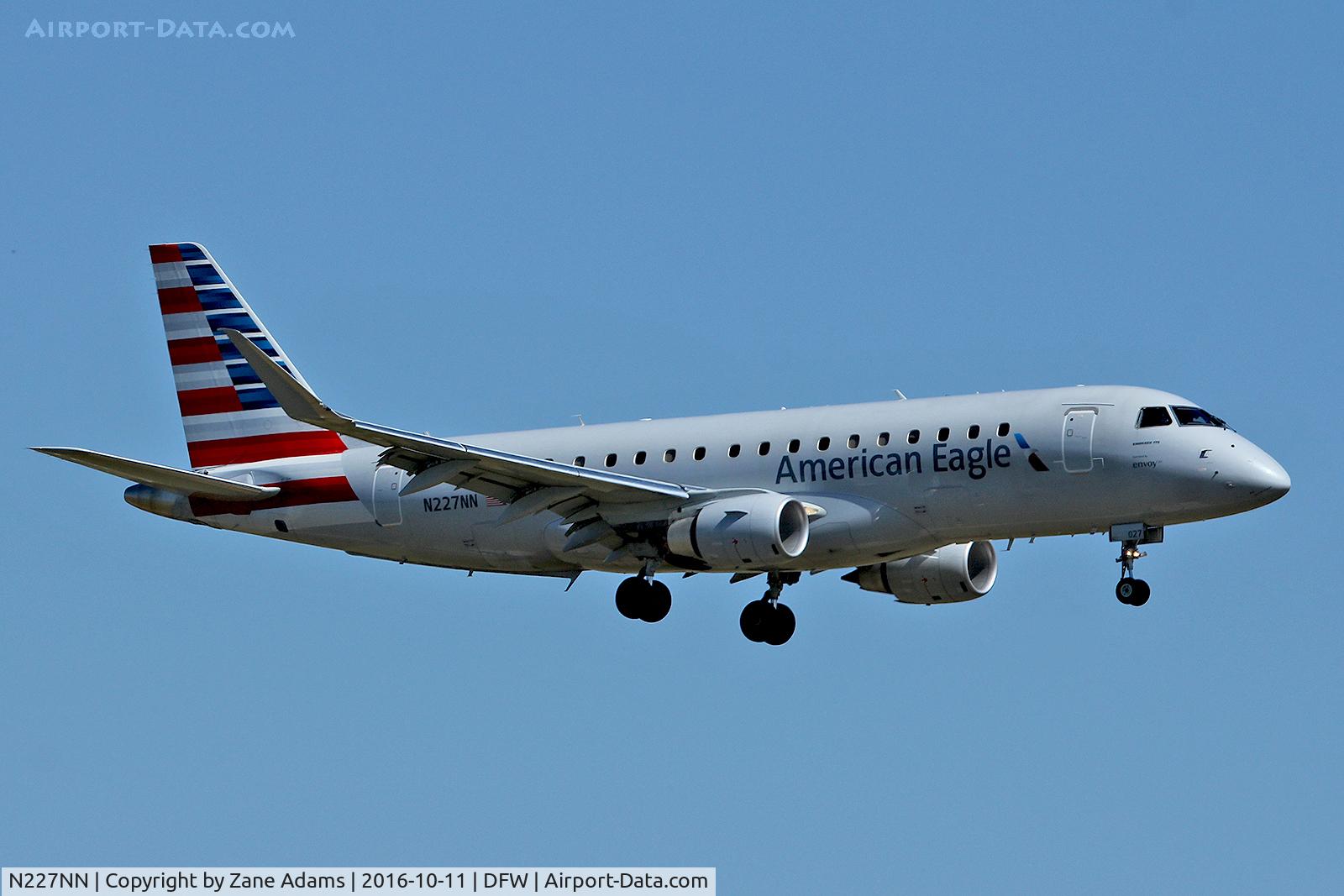 N227NN, 2016 Embraer 170LR (ERJ-170-100LR) C/N 17000543, Arriving at DFW Airport