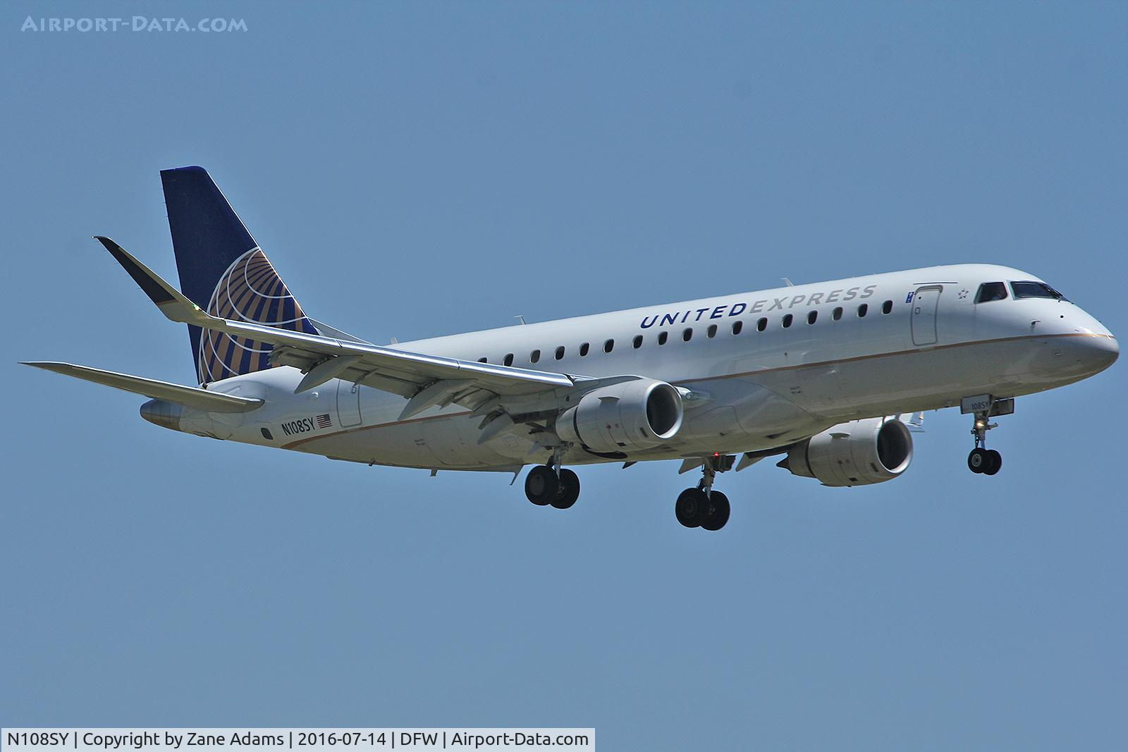 N108SY, 2014 Embraer 175LR (ERJ-170-200LR) C/N 17000401, Arriving at DFW Airport