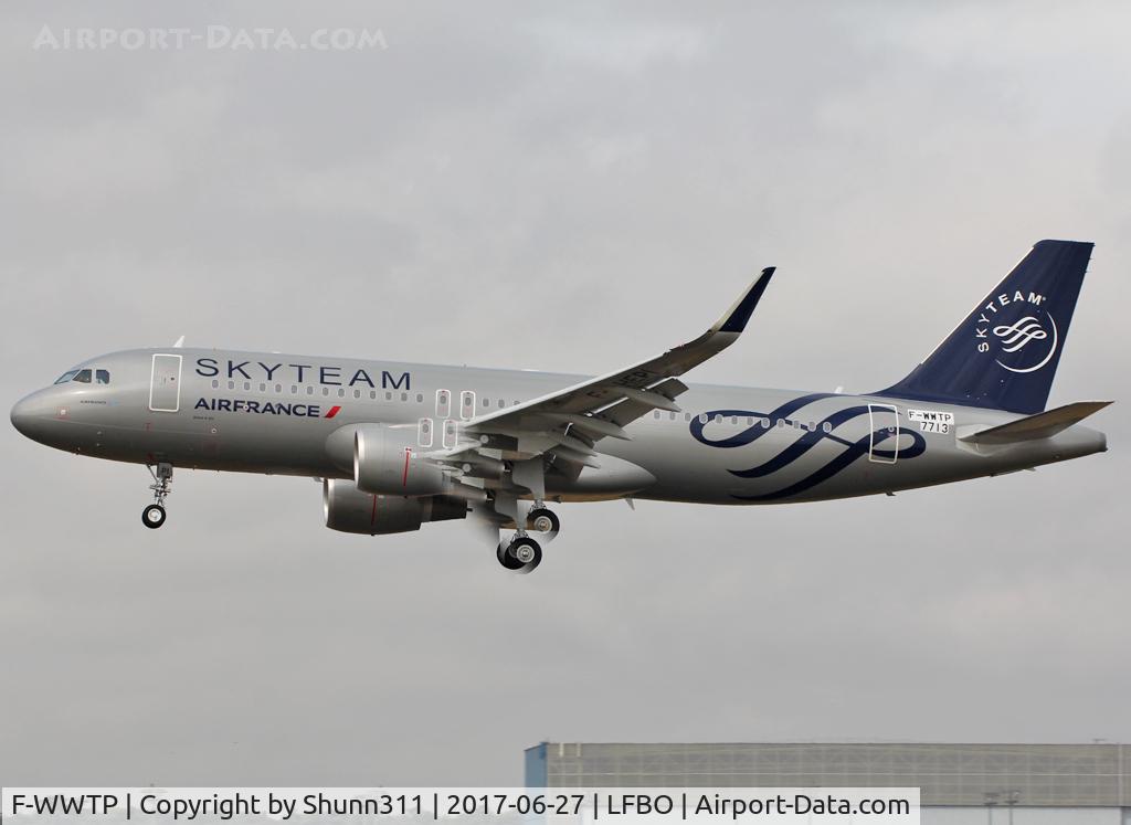 F-WWTP, 2017 Airbus A320-214 C/N 7713, C/n 7713 - To be F-HEPI in Skyteam c/s