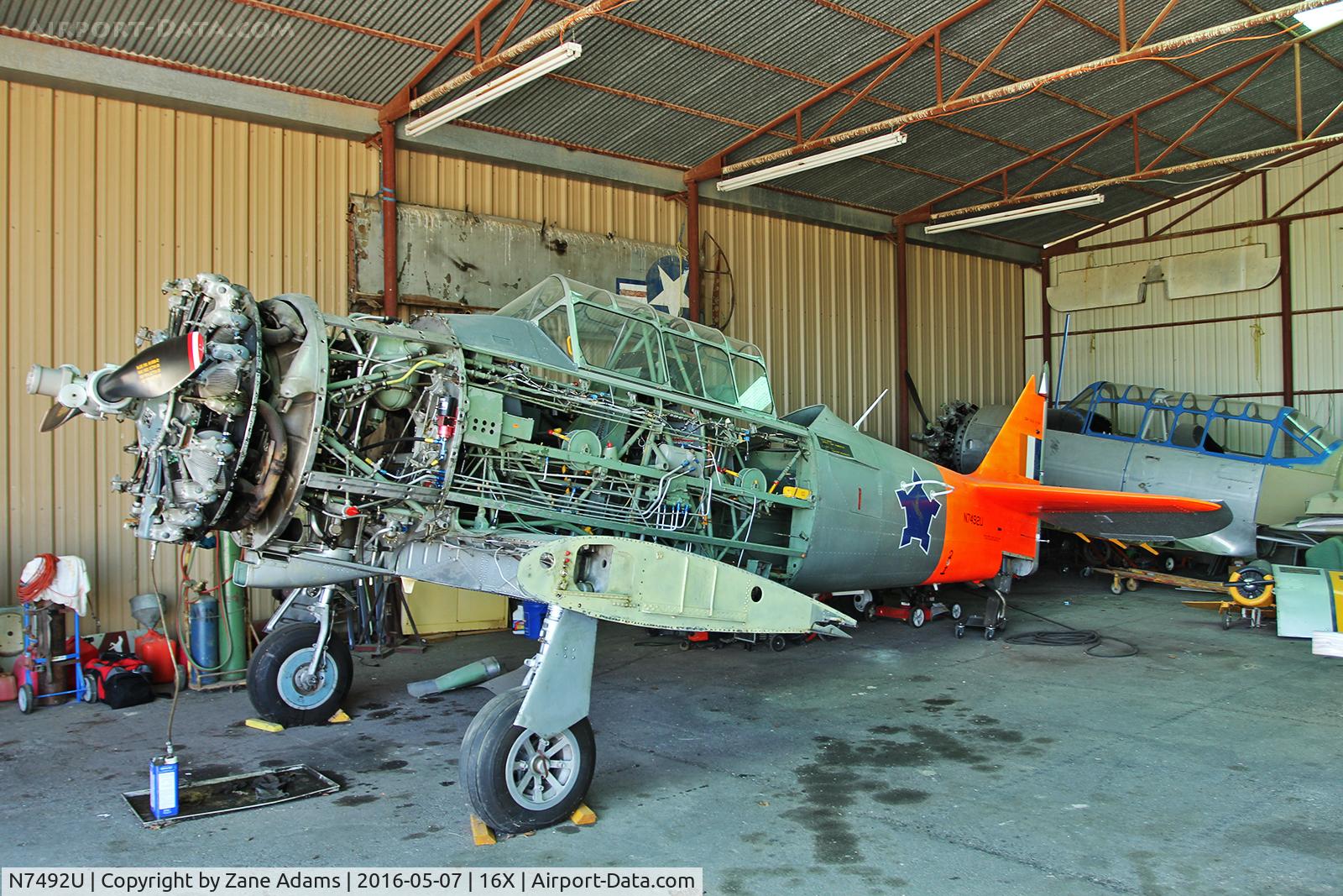 N7492U, 1943 North American AT-6D Texan C/N 8814879, At Cowtown Aerocrafters
