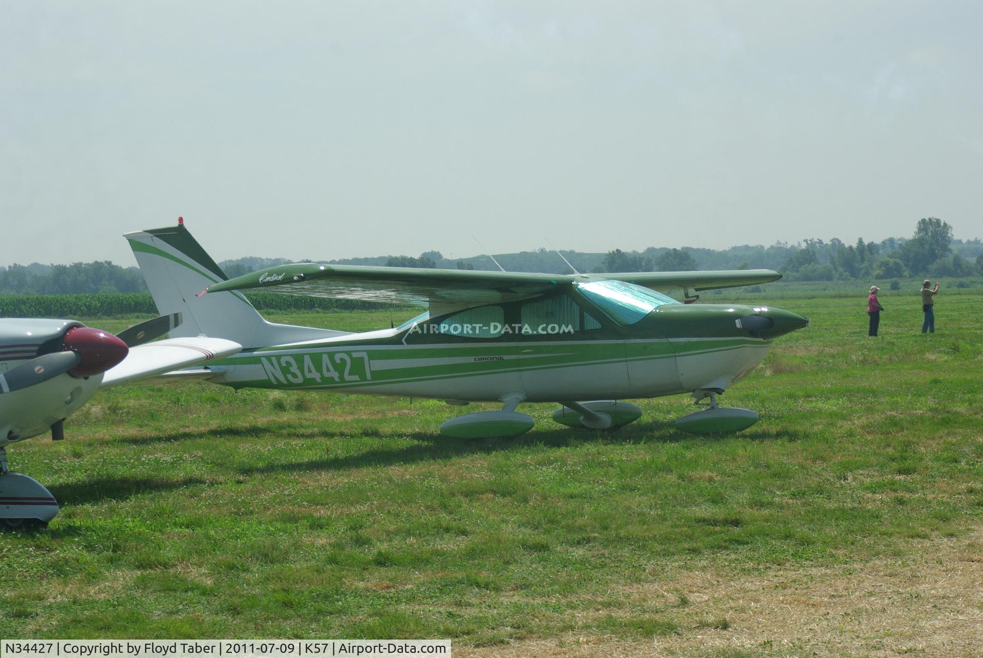 N34427, 1972 Cessna 177B Cardinal C/N 17701797, At the Flying Wingnuts Airshow