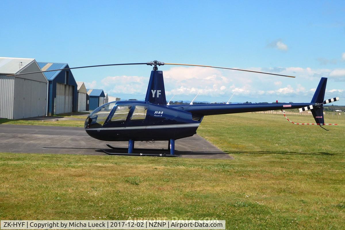 ZK-HYF, Robinson R44 II C/N 10223, At New Plymouth