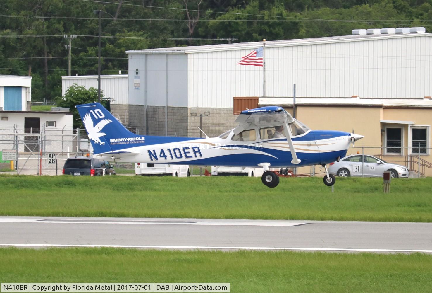 N410ER, 2014 Cessna 172S C/N 172S11441, Embry Riddle