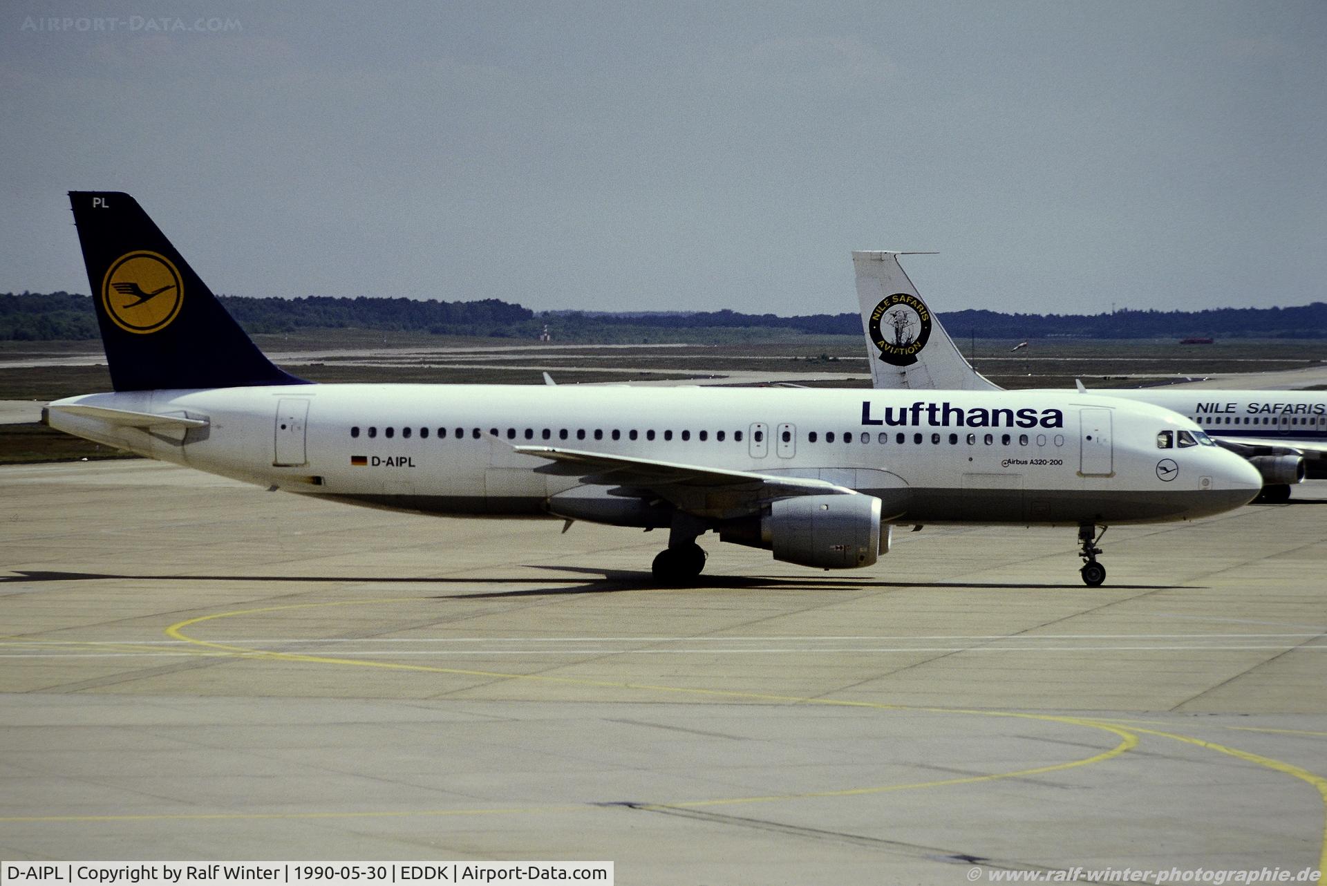 D-AIPL, 1989 Airbus A320-211 C/N 094, Airbus A320-211 - LH DLH Lufthansa 'Ludwigshafen am Rhein' - D-AIPL - 30.05.1990 - CGN