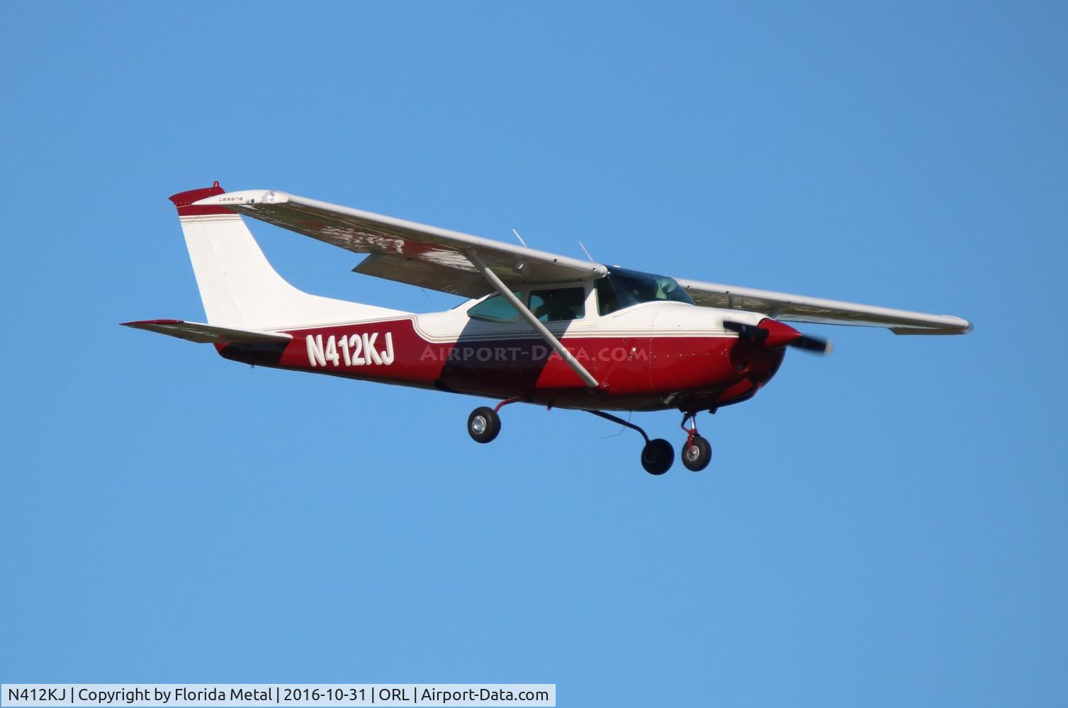 N412KJ, 1978 Cessna R182 Skylane RG C/N R18200464, Cessna R182