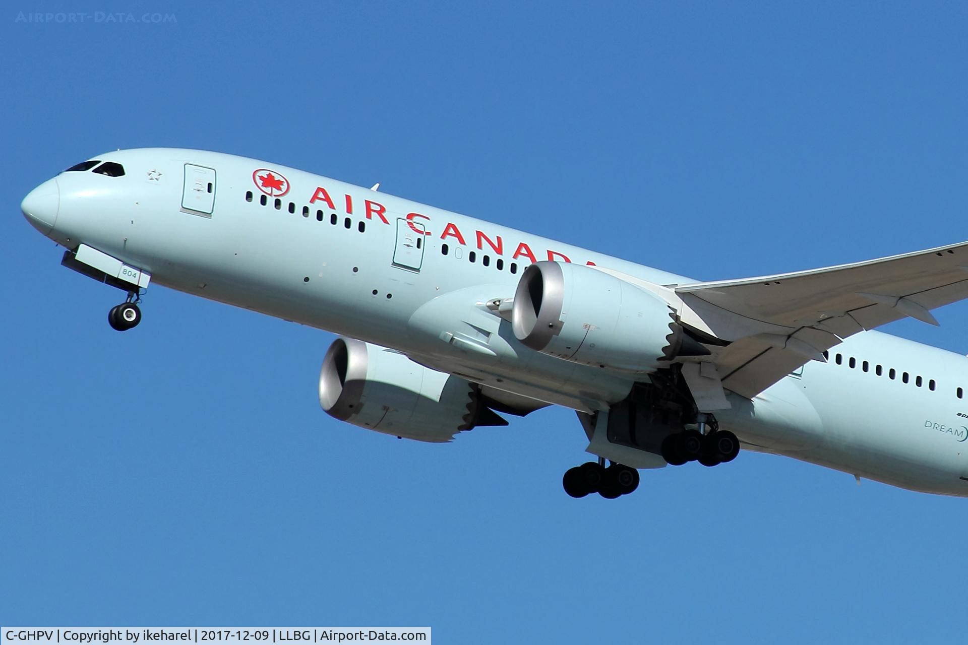 C-GHPV, 2014 Boeing 787-8 Dreamliner C/N 35260, Close-up on take-off, en-route Toronto.
