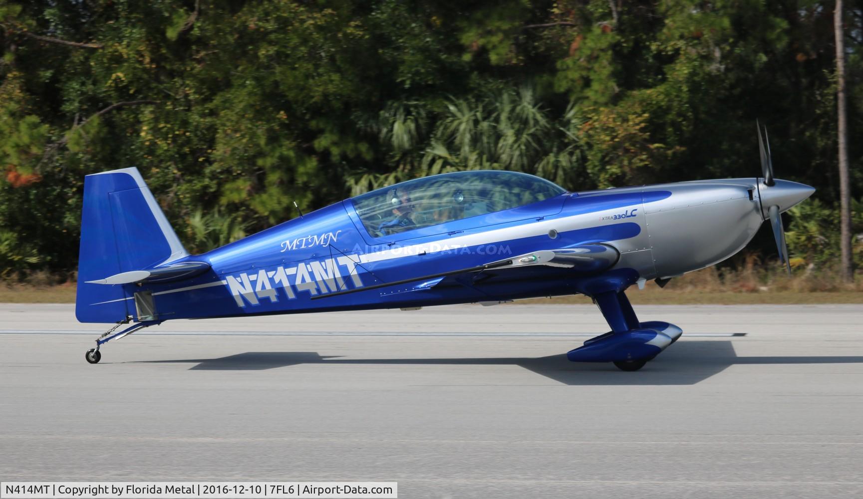N414MT, 2009 Extra EA-330LC C/N 1300, Extra 330