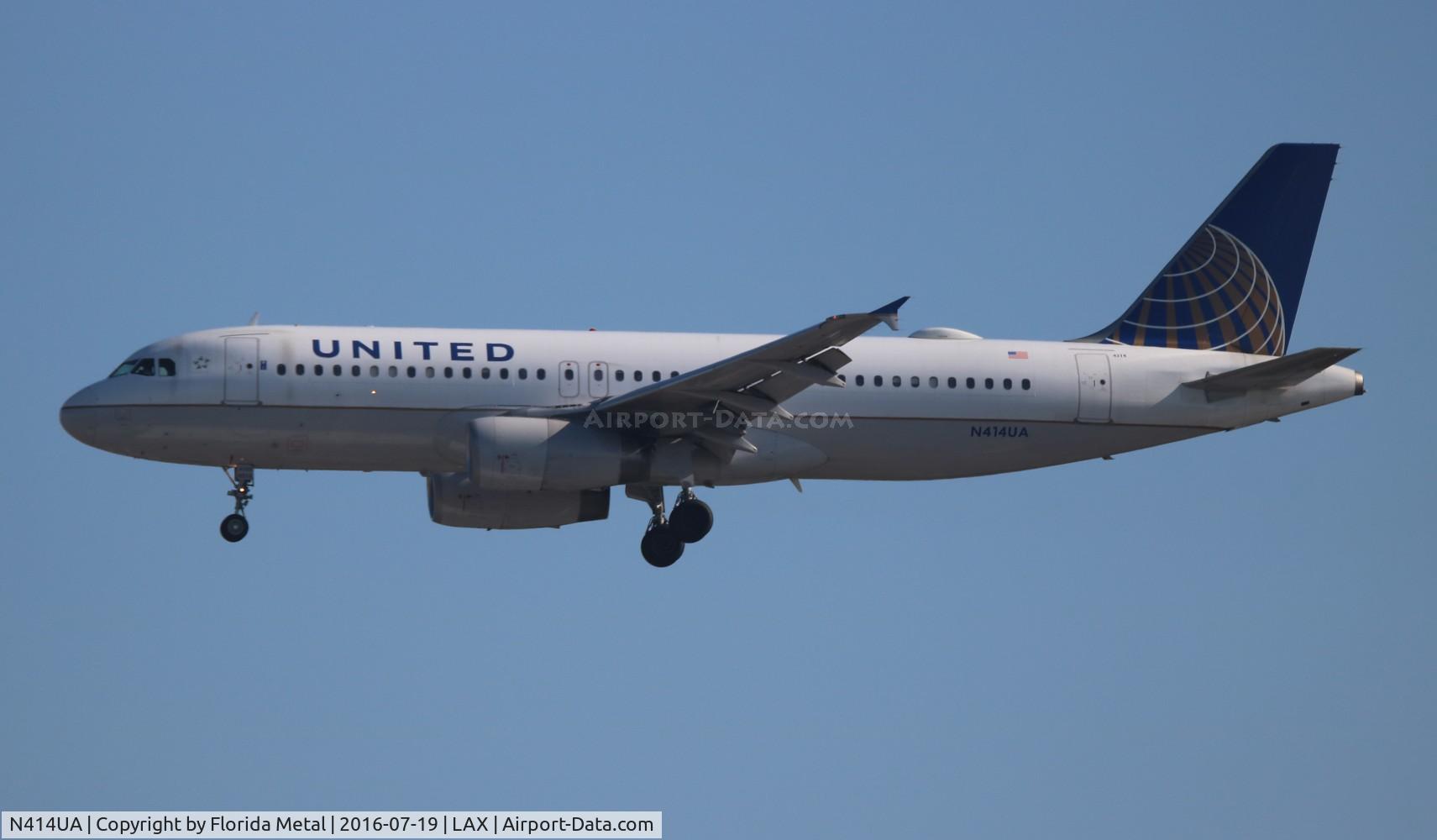 N414UA, 1994 Airbus A320-232 C/N 0472, United