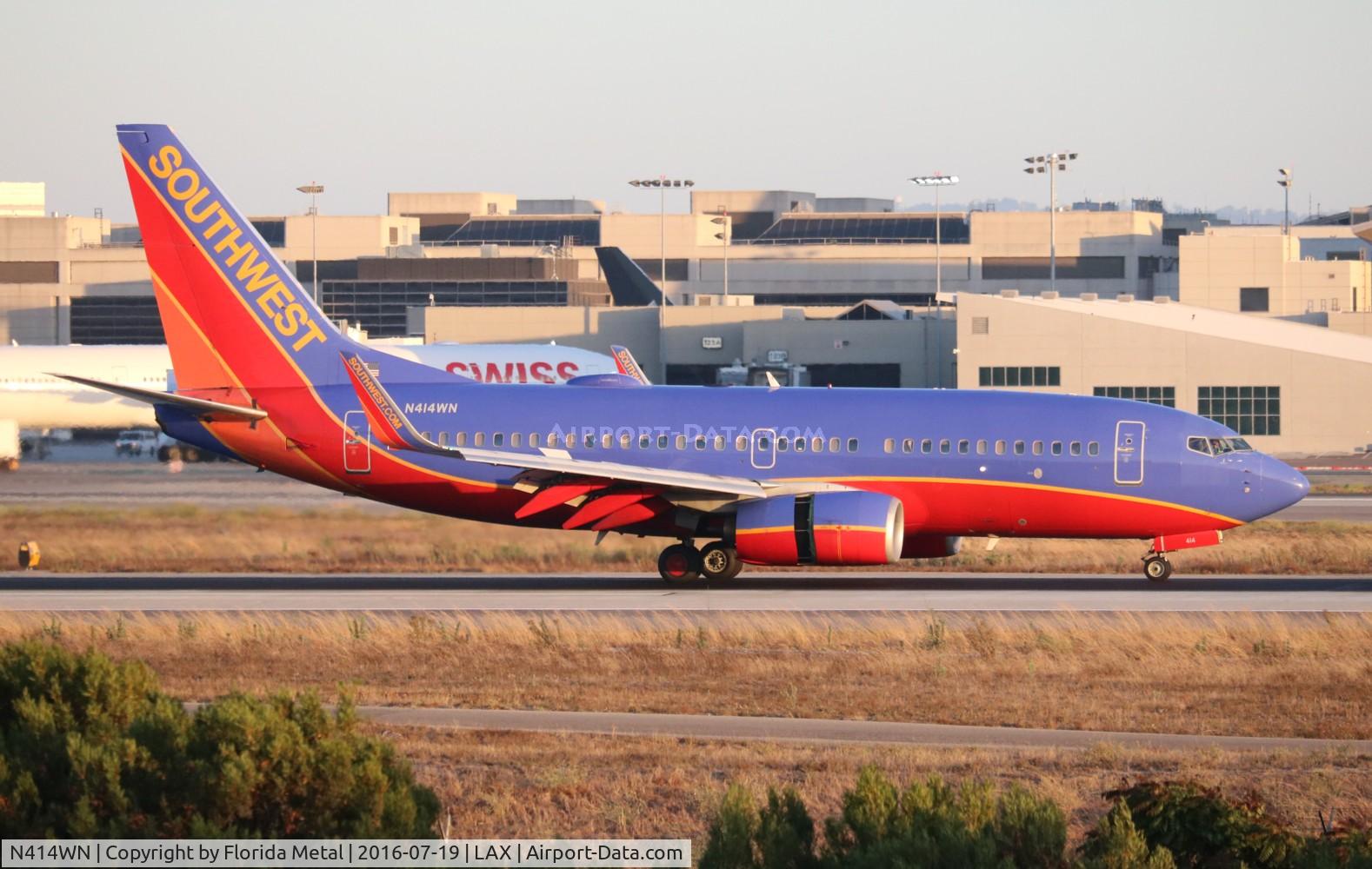 N414WN, 2001 Boeing 737-7H4 C/N 29820, Southwest