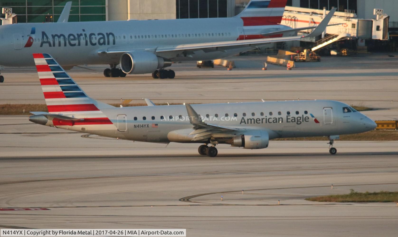 N414YX, 2013 Embraer 175LR (ERJ-170-200LR) C/N 17000377, American Eagle