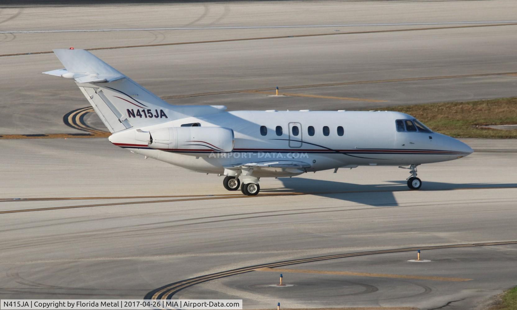 N415JA, 2001 Raytheon Hawker 800XP C/N 258516, Hawker 800XP