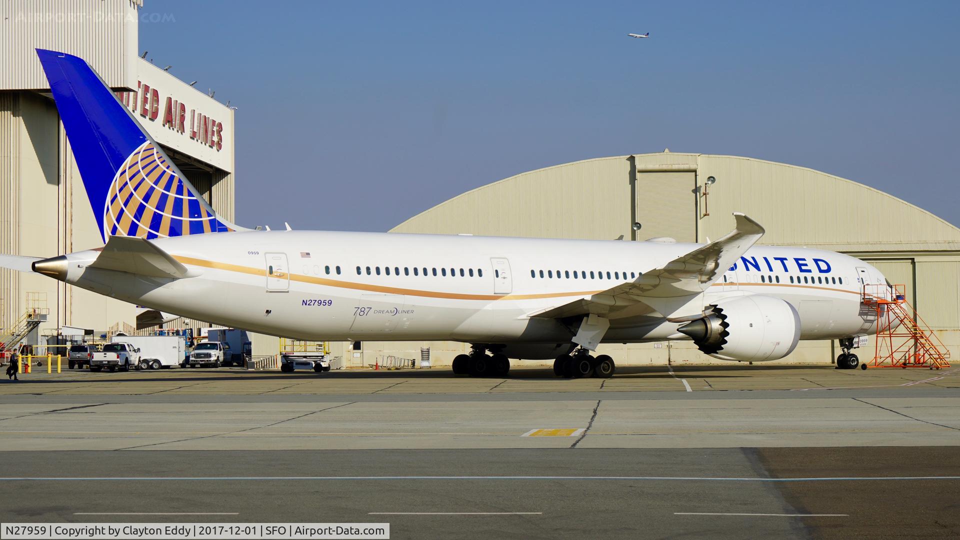 N27959, 2015 Boeing 787-9 Dreamliner C/N 36407, SFO 2017.