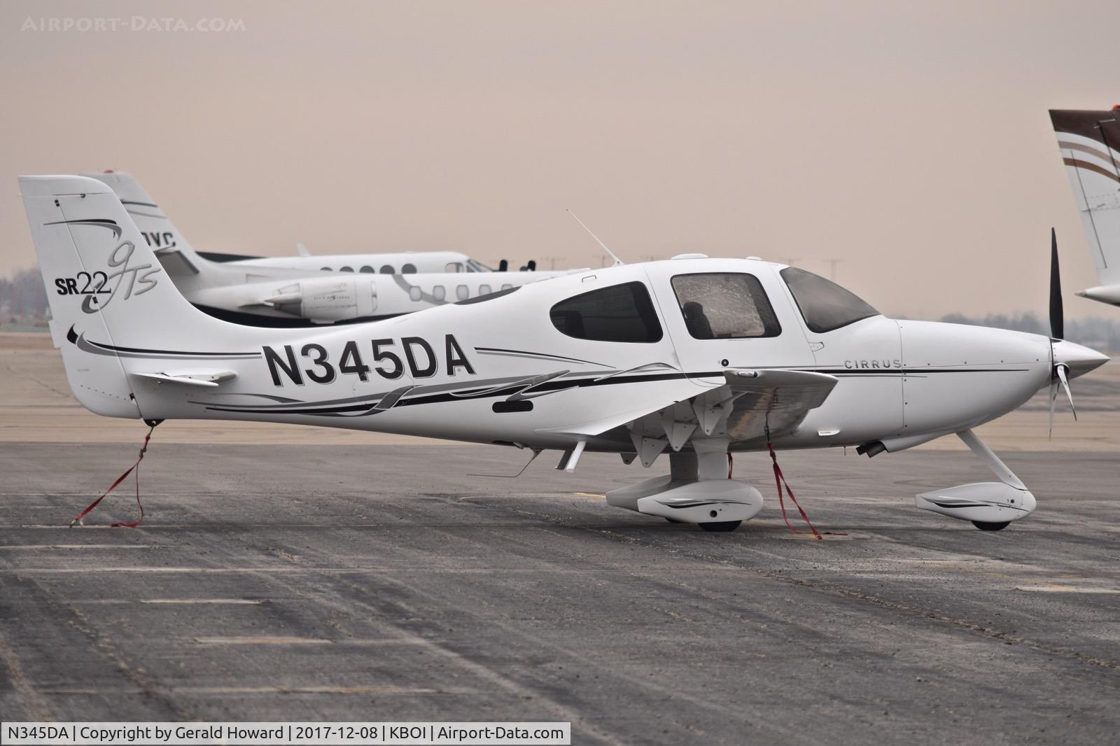 N345DA, 2005 Cirrus SR22 GTS C/N 1674, Parked on the north GA ramp.