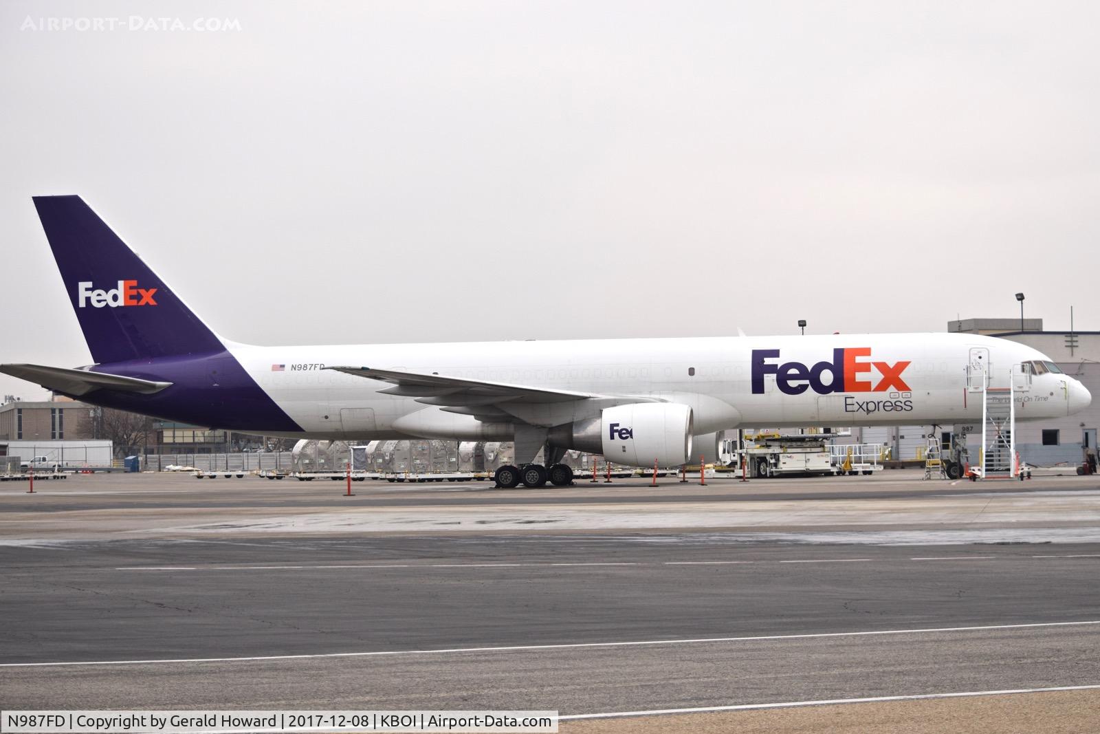 N987FD, Boeing 757-231(SF) C/N 28483, Parked on the Fed Ex ramp.
