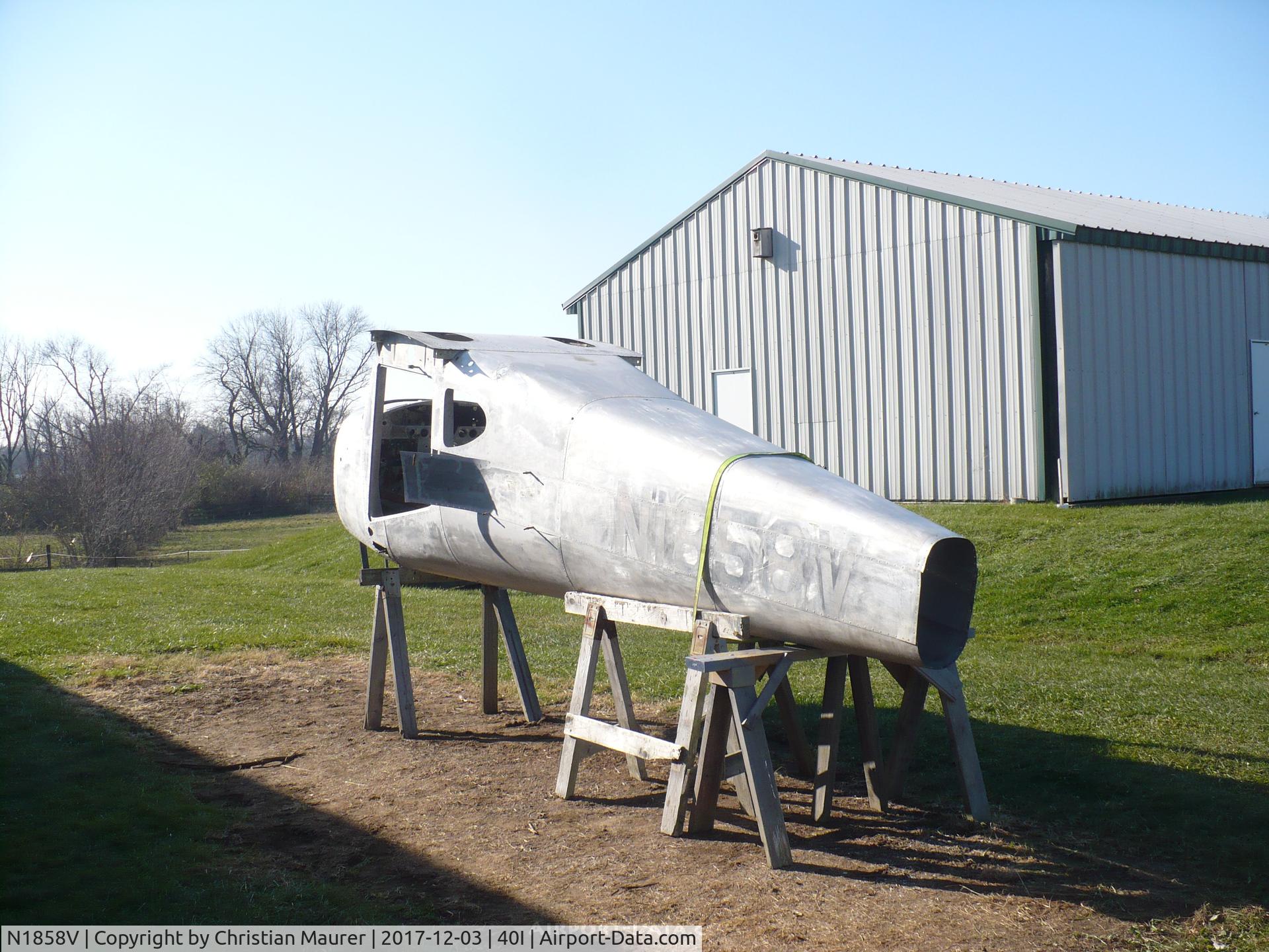 N1858V, 1947 Cessna 140 C/N 14037, Cessna 140 remains