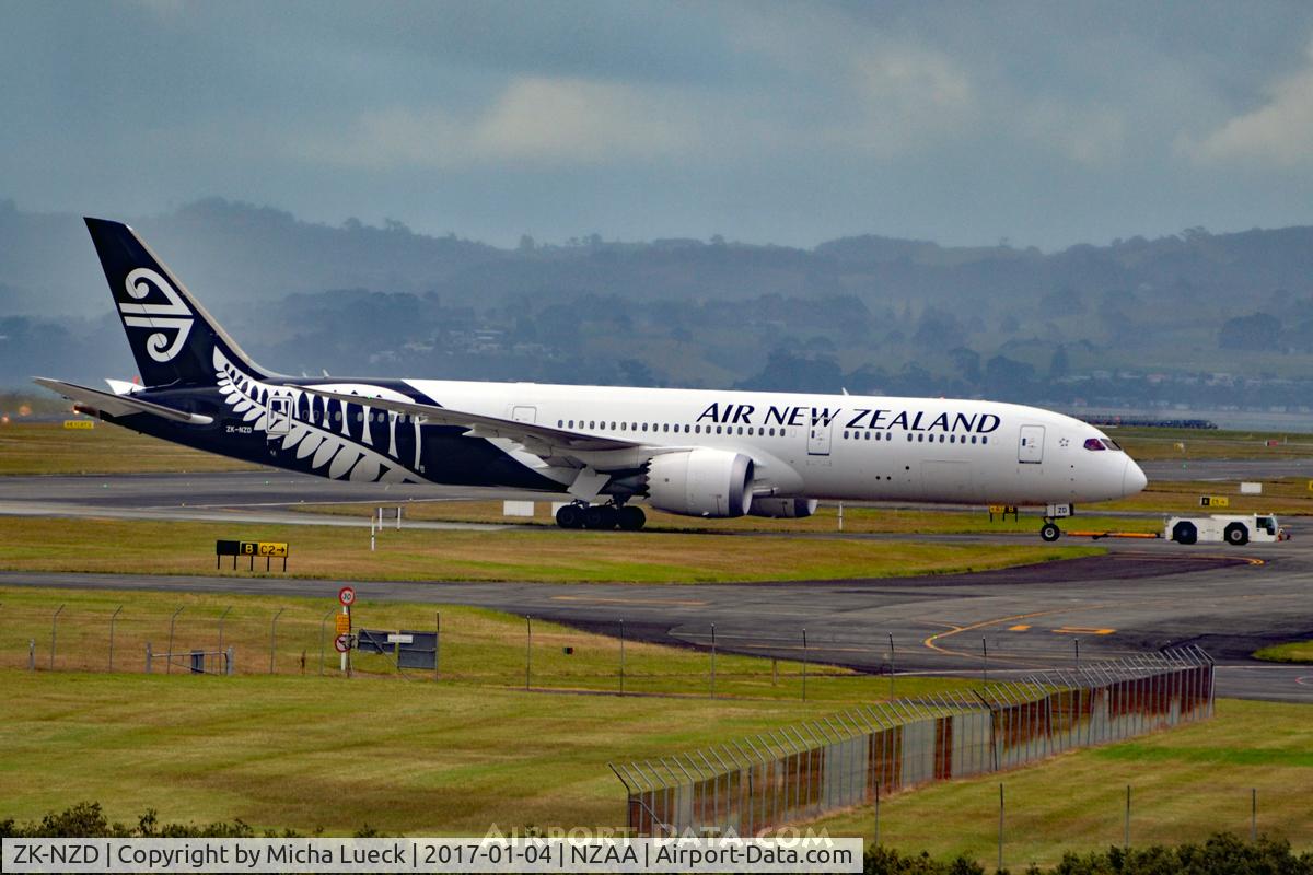ZK-NZD, 2013 Boeing 787-9 Dreamliner C/N 41989, At Auckland