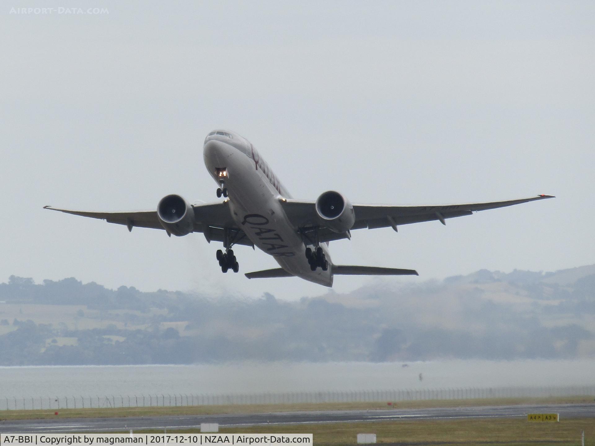 A7-BBI, 2011 Boeing 777-2DZ/LR C/N 41061, away she goes