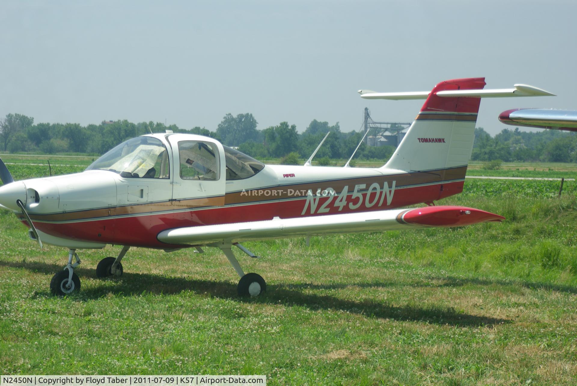 N2450N, 1979 Piper PA-38-112 Tomahawk Tomahawk C/N 38-79A0848, At the Flying Wingnuts Airshow in Tarkio Missouri
