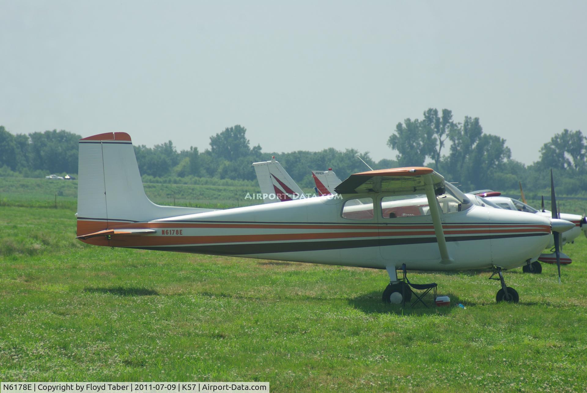 N6178E, 1958 Cessna 172 C/N 46278, At the Flying Wingnuts Airshow in Tarkio Missouri