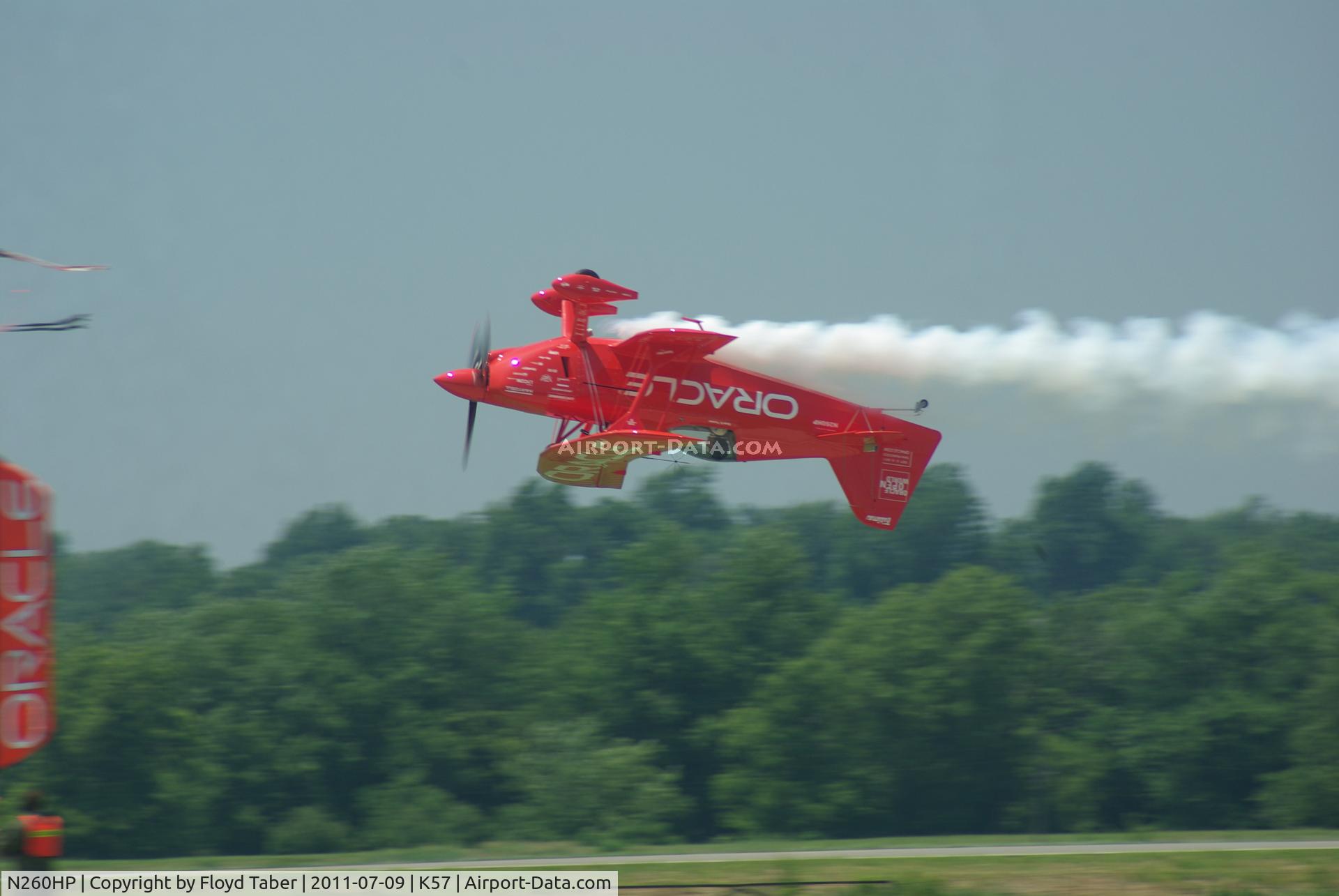 N260HP, 2010 Aviat Pitts S-1S C/N 0001, Performing At the Flying Wingnuts Airshow in Tarkio Missouri
