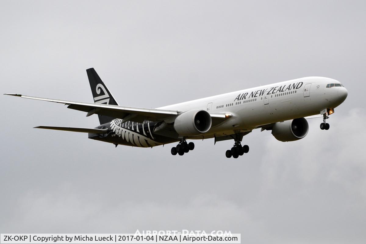 ZK-OKP, 2011 Boeing 777-306/ER C/N 39041, At Auckland