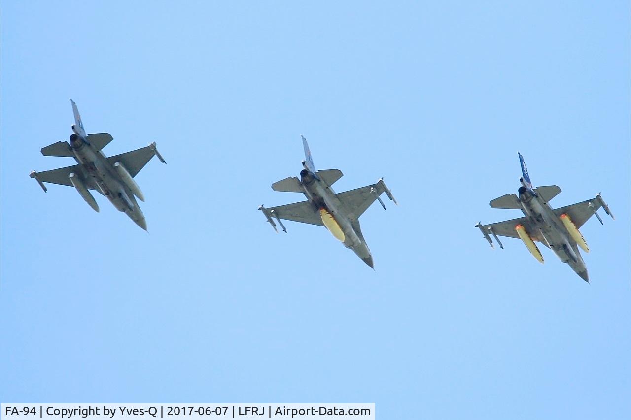 FA-94, SABCA F-16AM Fighting Falcon C/N 6H-94, SABCA F-16AM Fighting Falcon, Flight over Landivisiau Naval Air Base (LFRJ) Tiger Meet 2017