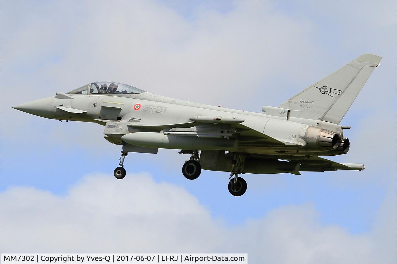 MM7302, Eurofighter EF-2000 Typhoon S C/N IS034, Eurofighter EF-2000 Typhoon S, On final rwy 26, Landivisiau Naval Air Base (LFRJ) Tiger Meet 2017