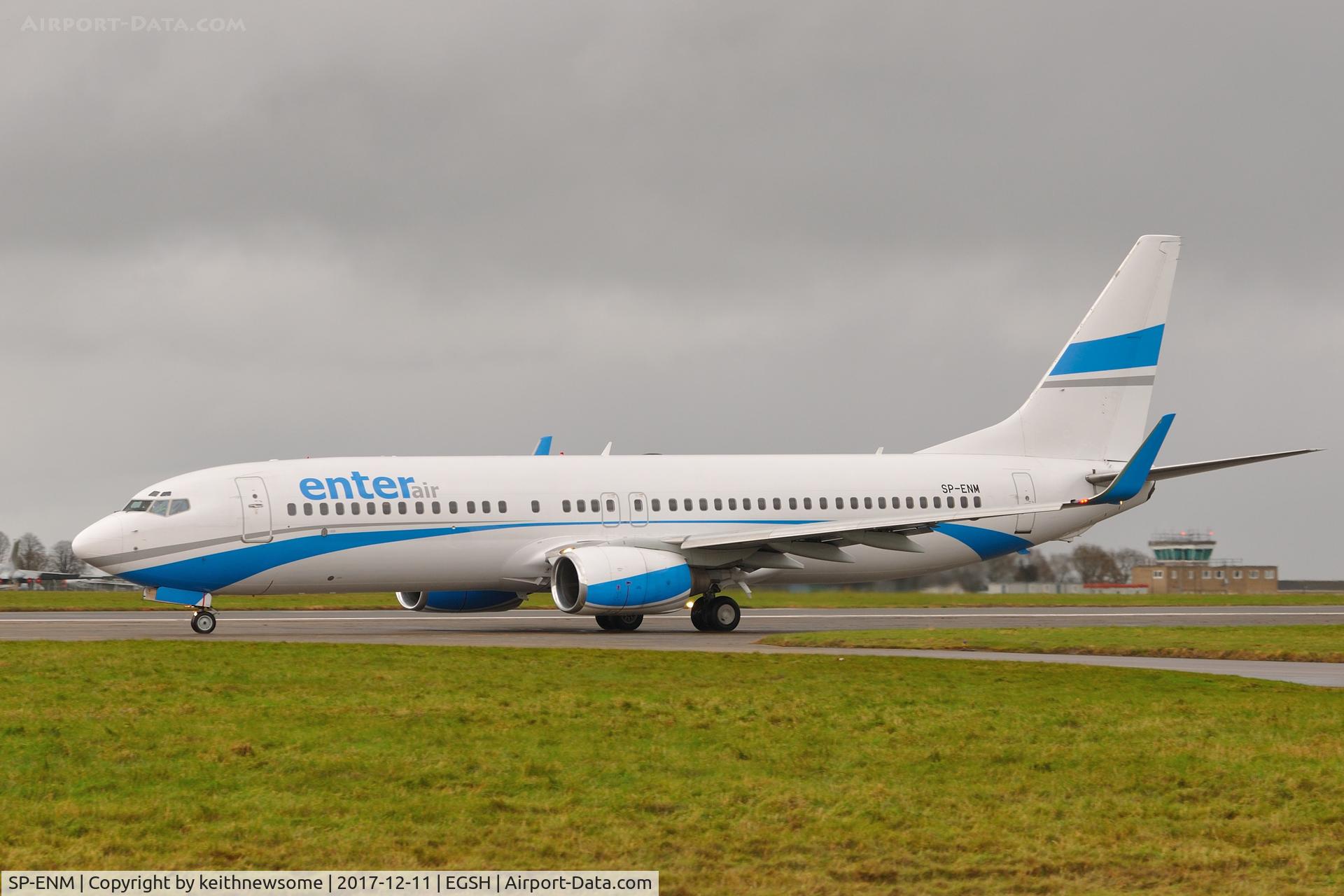 SP-ENM, 2003 Boeing 737-8CX C/N 32367, Leaving Norwich for Teeside.