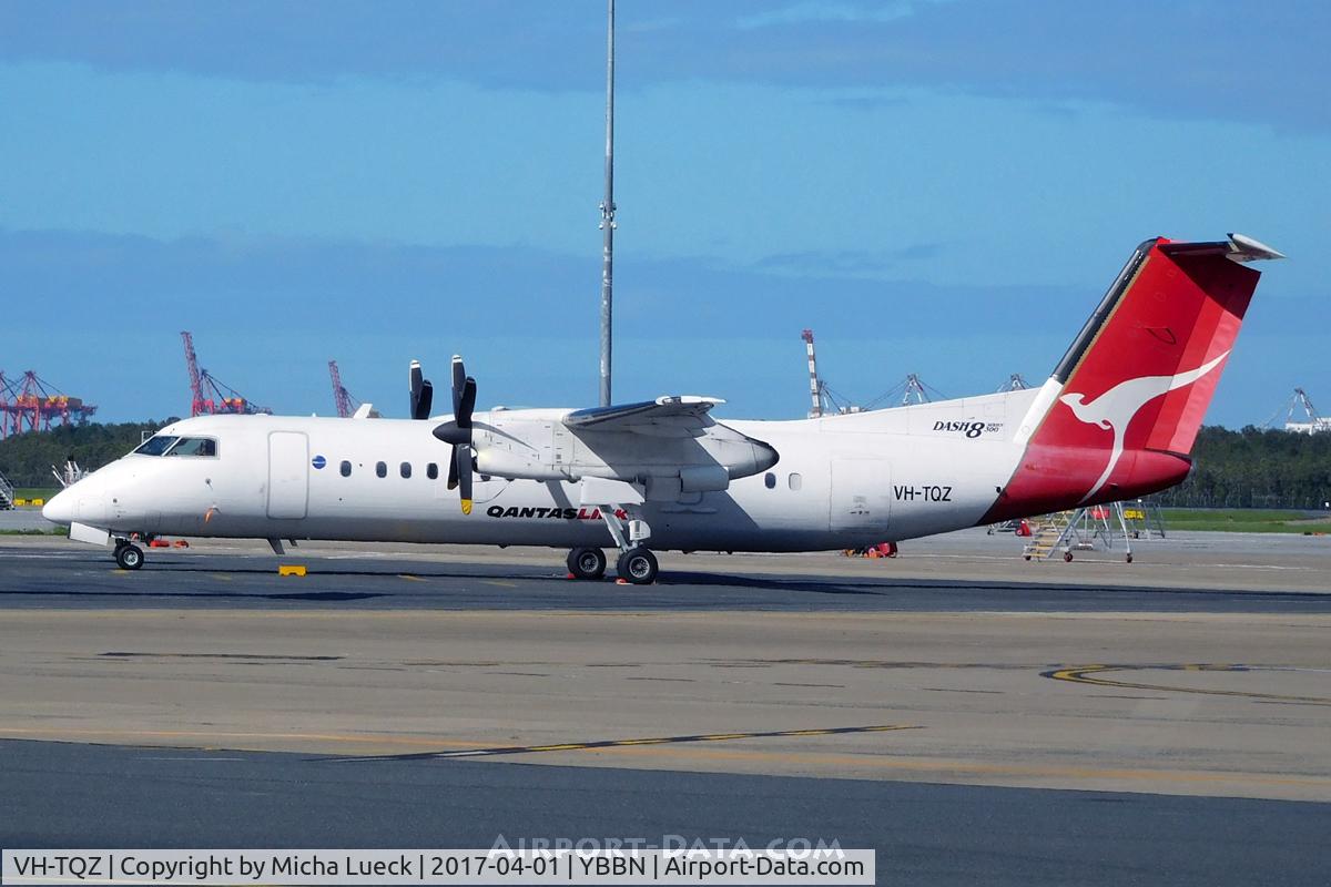 VH-TQZ, 2000 De Havilland Canada DHC-8-315Q Dash 8 C/N 555, At Brisbane