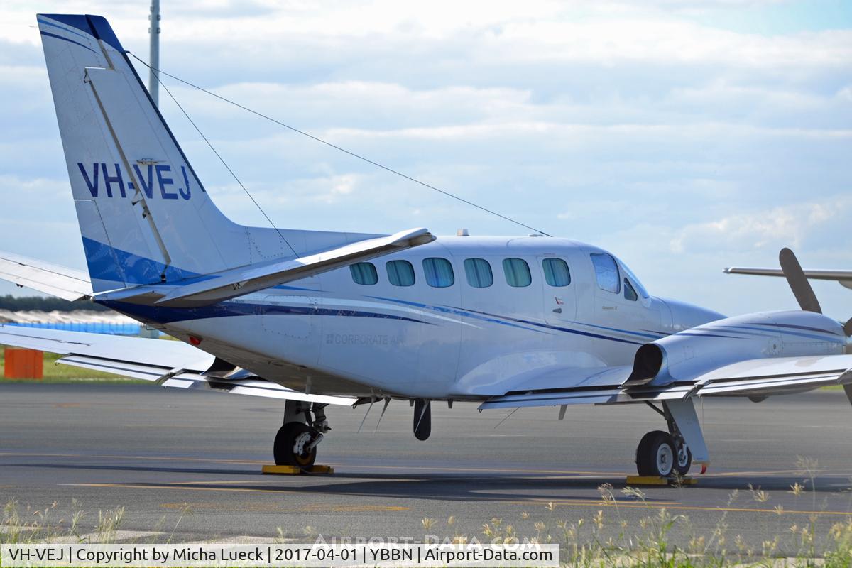 VH-VEJ, 1981 Cessna 441 Conquest II C/N 441-0249, At Brisbane
