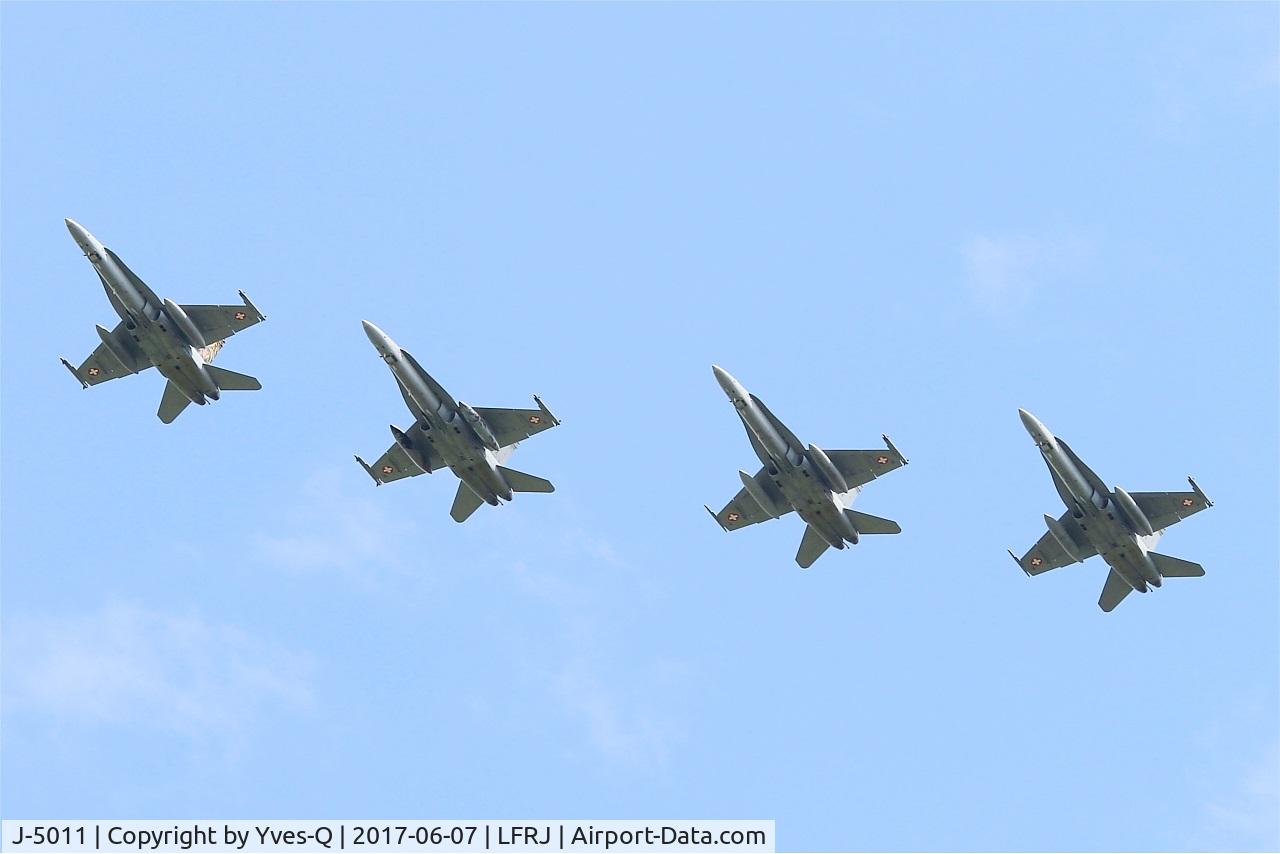 J-5011, McDonnell Douglas F/A-18C Hornet C/N 1351, McDonnell Douglas FA-18C Hornet, Flight over Landivisiau Naval Air Base (LFRJ) Tiger Meet 2017
