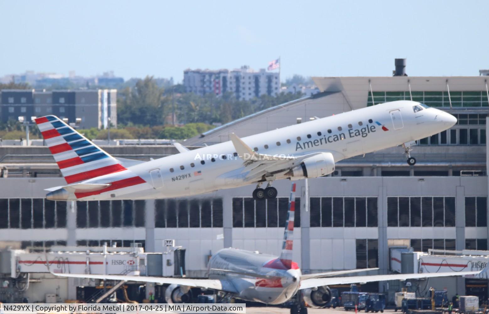 N429YX, 2014 Embraer 175LR (ERJ-170-200LR) C/N 17000408, American Eagle