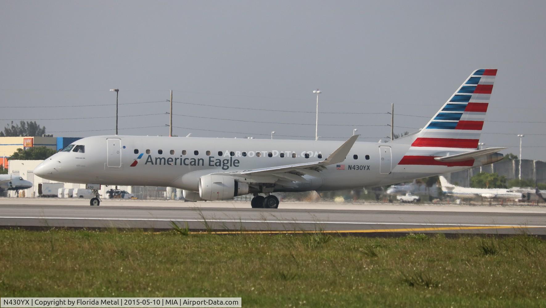 N430YX, 2014 Embraer 175LR (ERJ-170-200LR) C/N 17000409, American Eagle