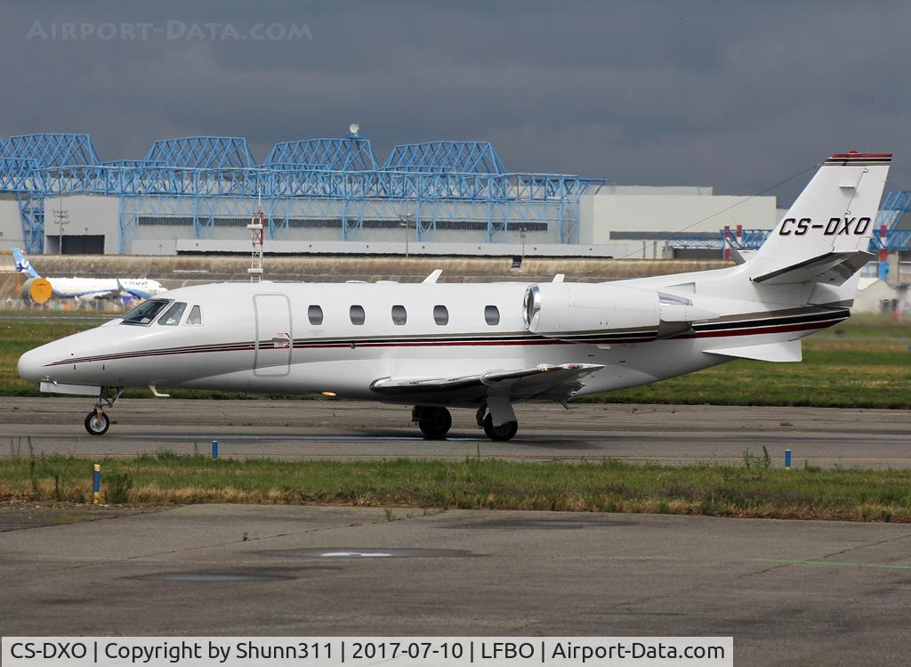 CS-DXO, 2007 Cessna 560 Citation Excel C/N 560-5692, Taxiing holding point rwy 32R for departure...