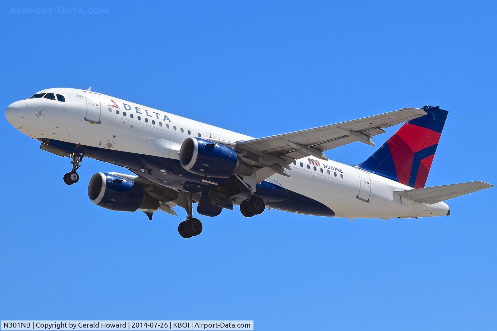 N301NB, 1999 Airbus A319-114 C/N 1058, Departing RWY 28L.
