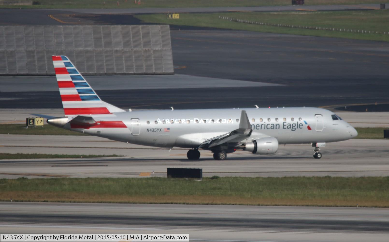 N435YX, 2014 Embraer 175LR (ERJ-170-200LR) C/N 17000423, American Eagle