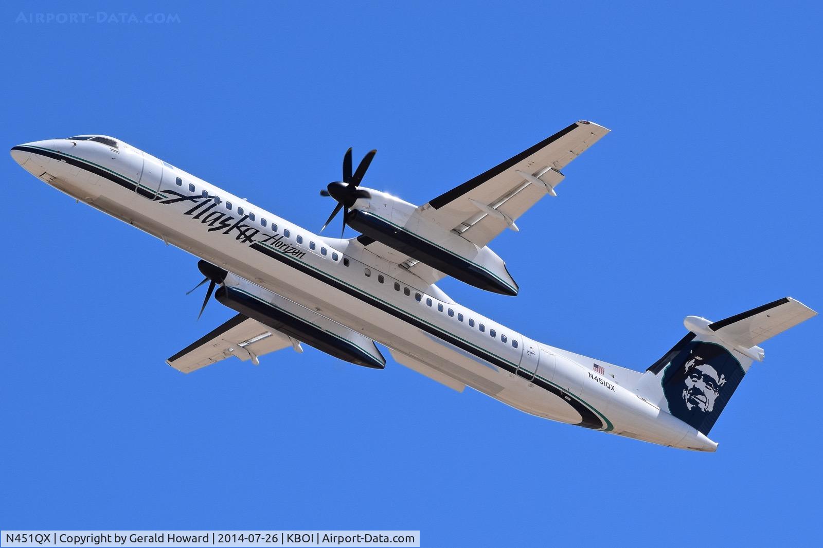N451QX, 2013 Bombardier DHC-8-402 Dash 8 C/N 4457, Departing RWY 28L.