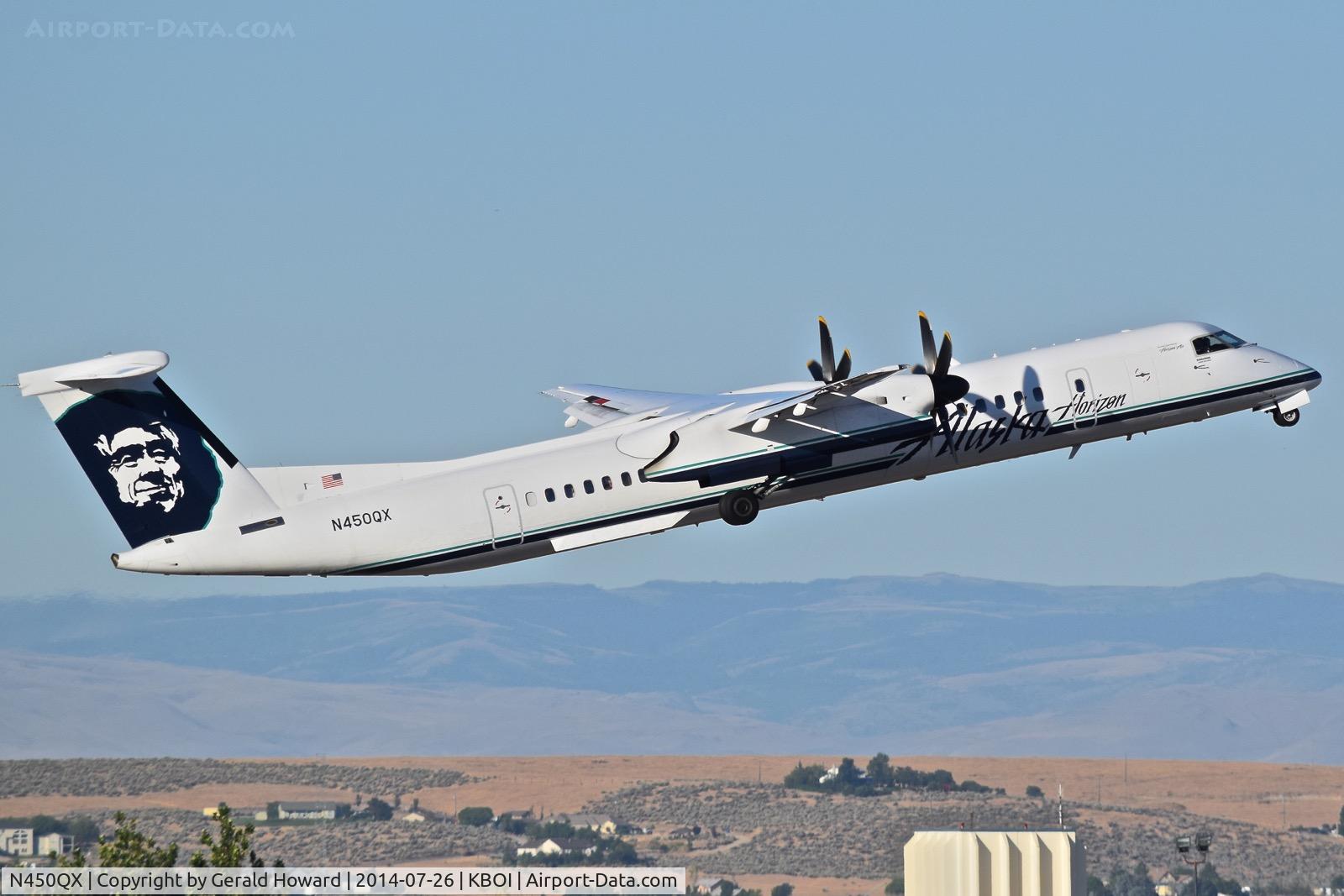 N450QX, 2013 Bombardier DHC-8-402Q Dash 8 C/N 4452, Departing RWY 28L.