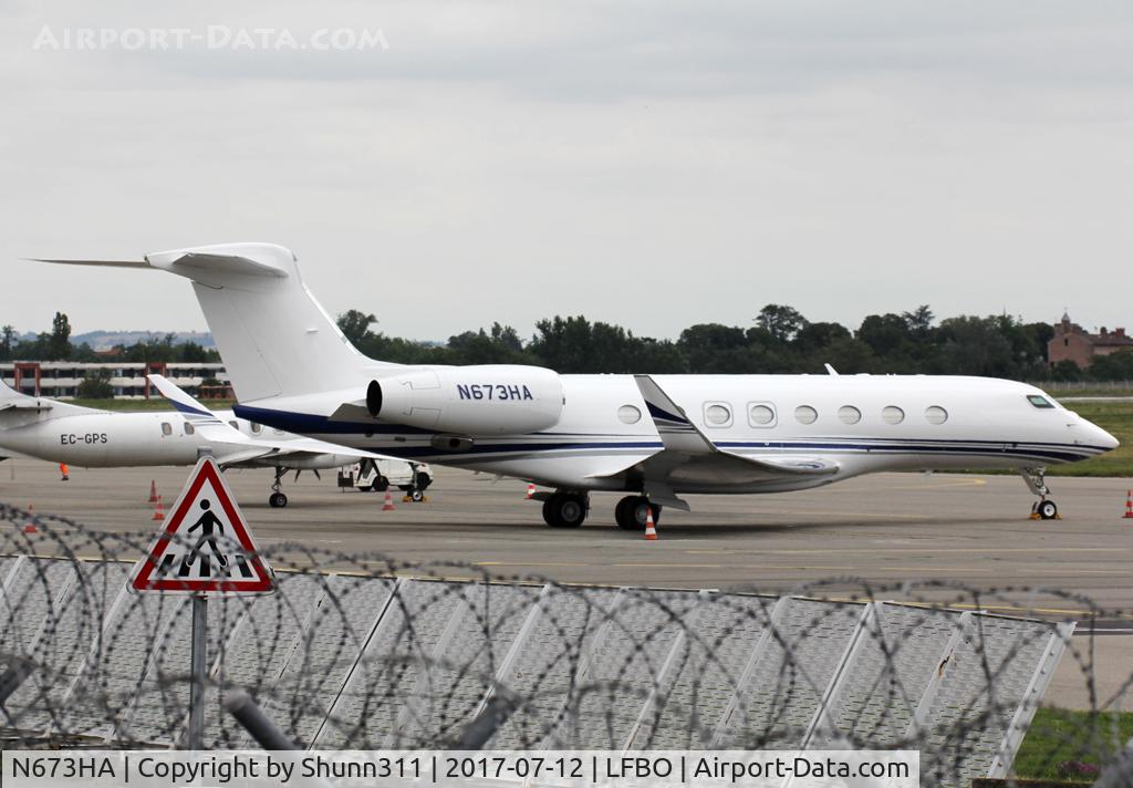 N673HA, 2013 Gulfstream Aerospace G650 (G-VI) C/N 6018, Parked at the General Aviation area...