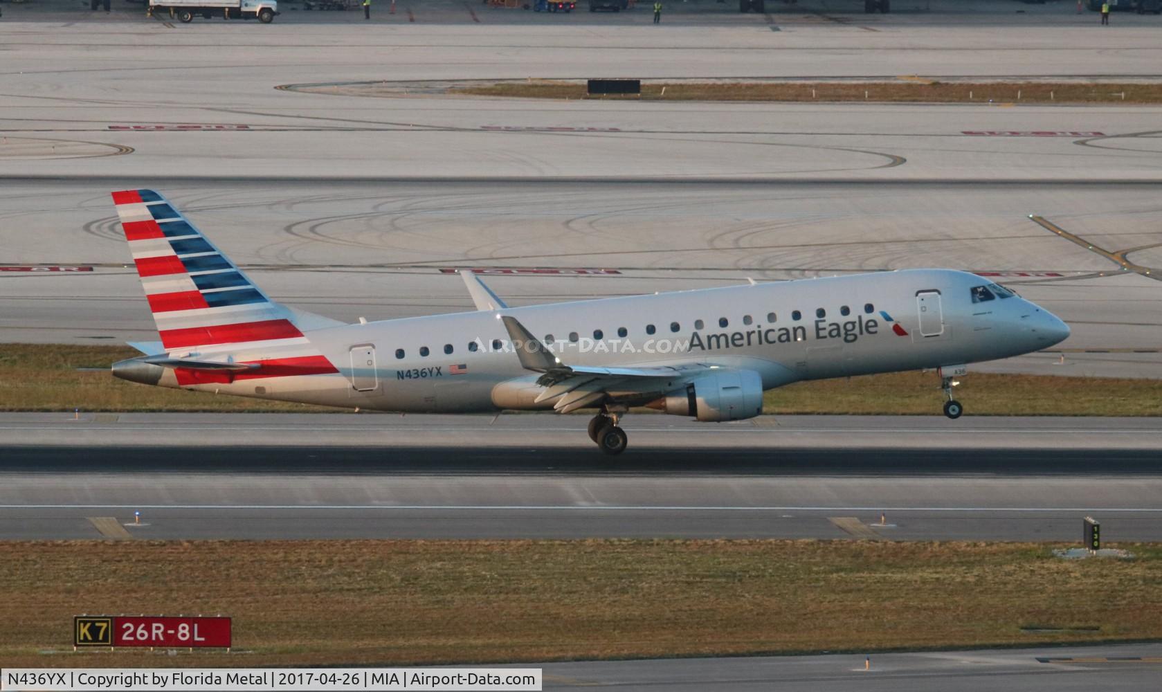 N436YX, 2014 Embraer 175LR (ERJ-170-200LR) C/N 17000424, American Eagle